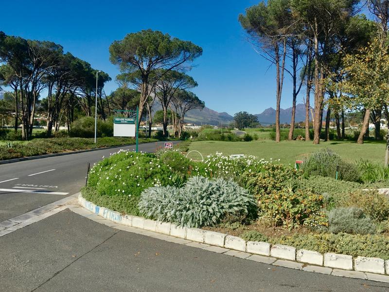 To Let 4 Bedroom Property for Rent in Cloetesville Western Cape